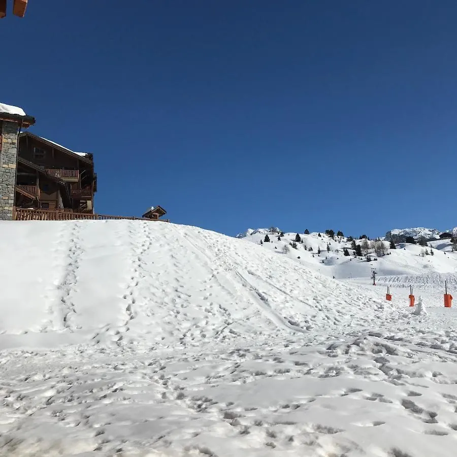 Appartement PLAGNE SOLEIL appart 5 pers - sud - skis aux pieds - vue piste La Plagne-Tarentaise