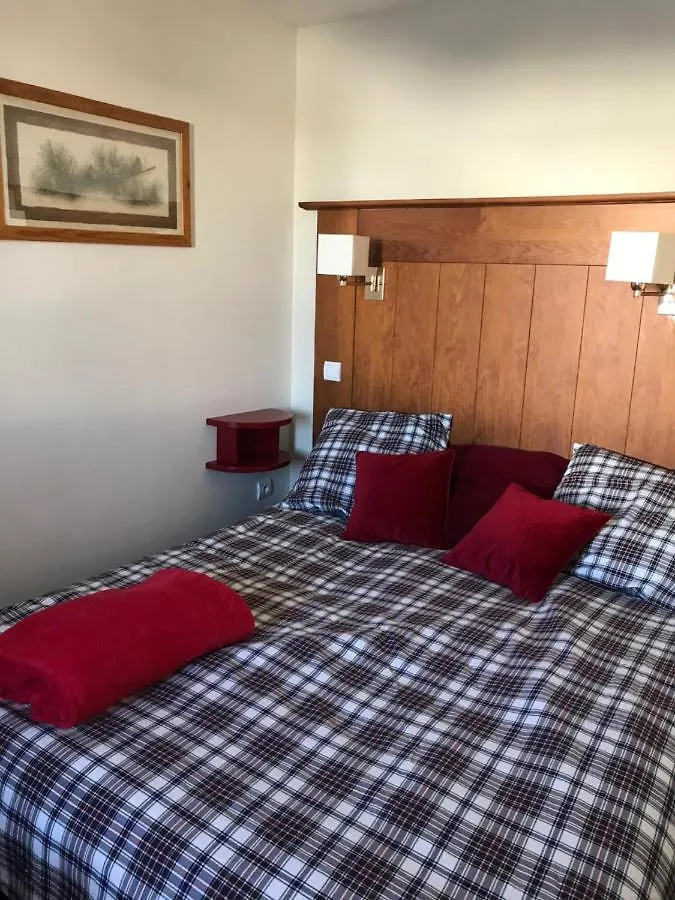 Appartement PLAGNE SOLEIL appart 5 pers - sud - skis aux pieds - vue piste La Plagne-Tarentaise